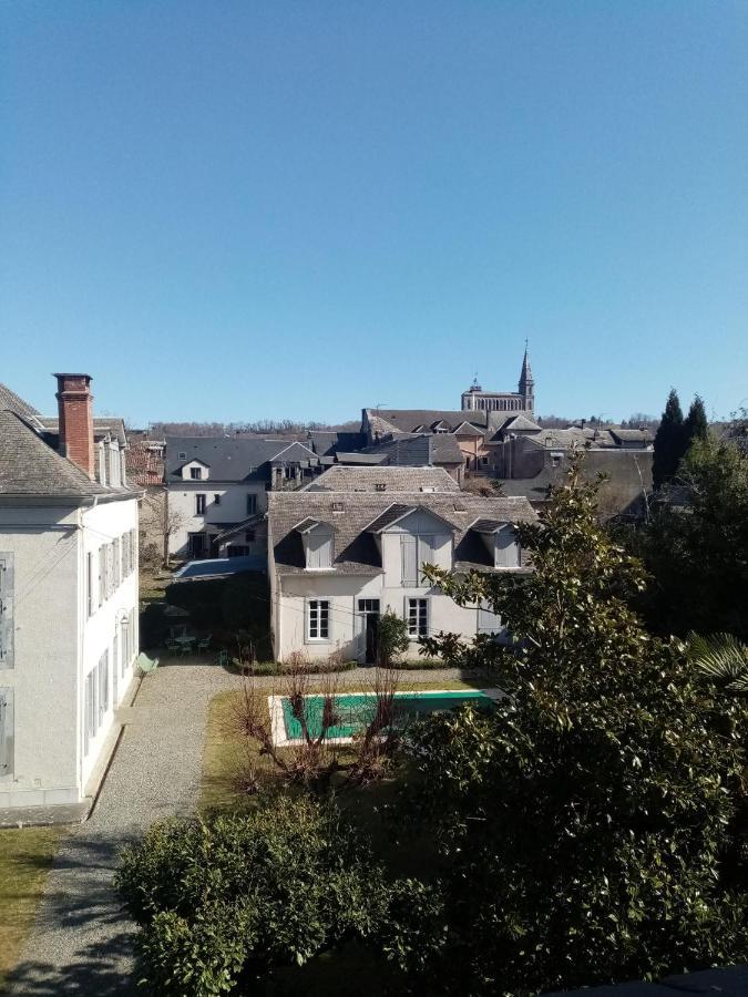 Charmant Appartement Au Centre De Bagnères-de-Bigorre Dış mekan fotoğraf